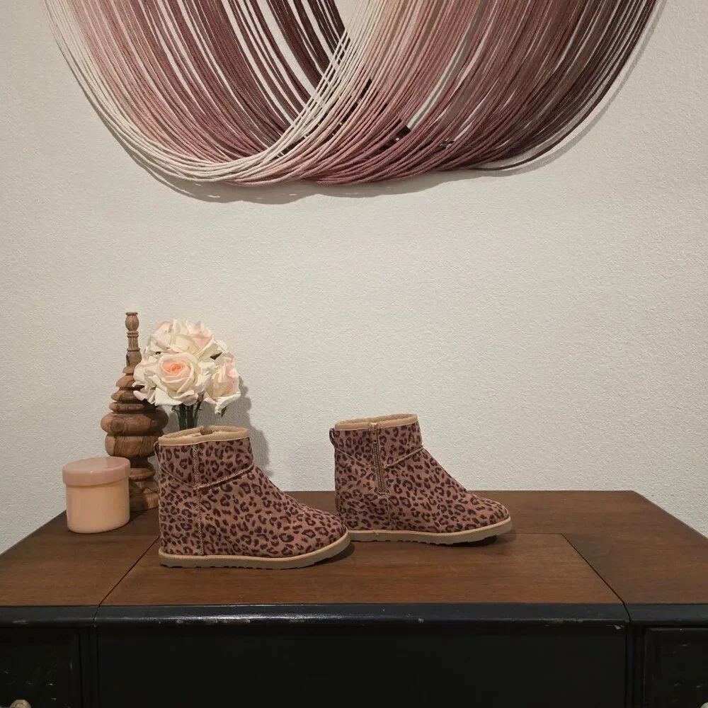 Dune Cheetah Print Wedge Ankle Boots Sz 8.5